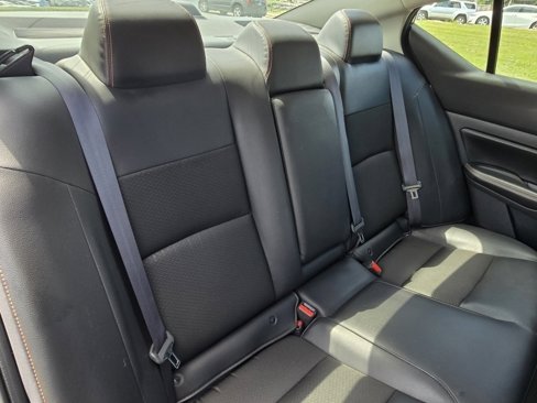 Used 2019 Nissan Altima 2.5 SR image 17