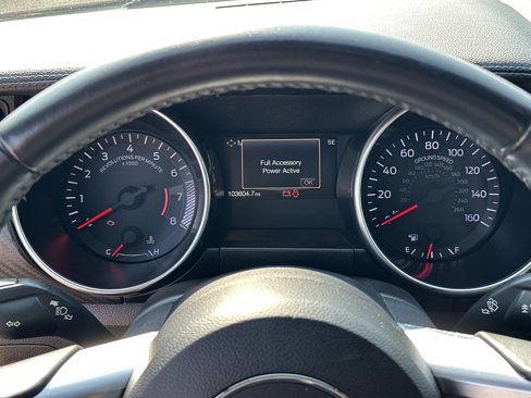 Used 2018 Ford Mustang Coupe image 24