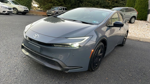 Used 2023 Toyota Prius LE image 12