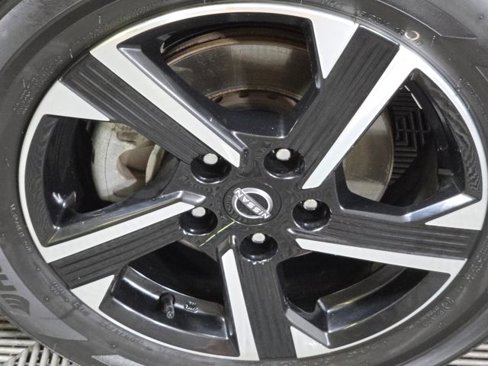 Certified 2024 Nissan Sentra SV image 12