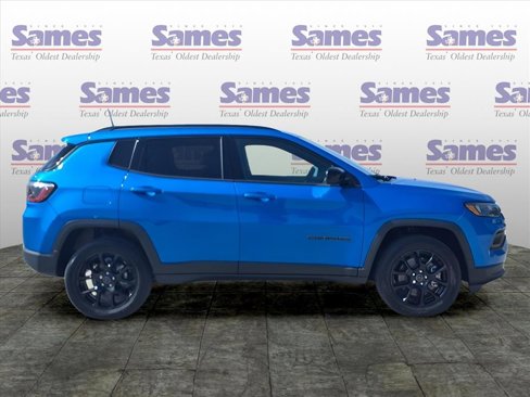 New 2025 Jeep Compass Latitude w/ Altitude Special Edition image 3
