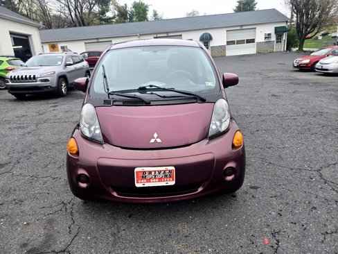 Used 2012 Mitsubishi i SE image 10