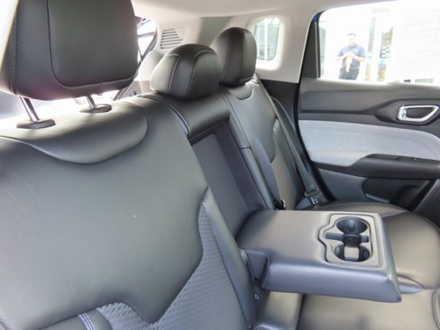 Used 2022 Jeep Compass Latitude w/ Convenience Group image 33