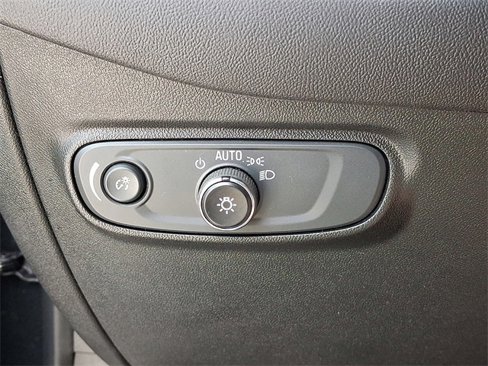 Used 2020 Chevrolet Equinox LT image 27