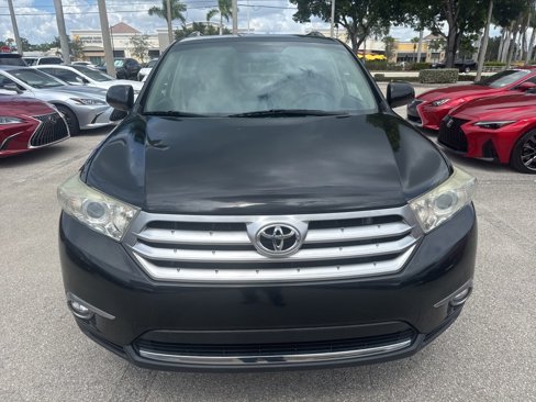 Used 2013 Toyota Highlander Plus image 2