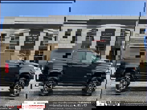 Used 2018 Chevrolet Colorado ZR2 image 7