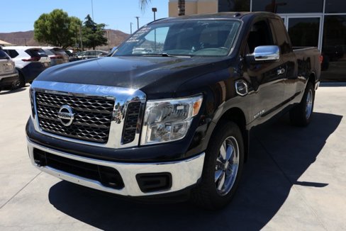 Used 2017 Nissan Titan SV w/ All Weather Package (L93) image 8
