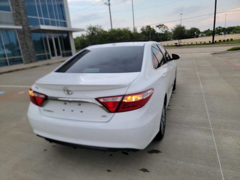 Used 2017 Toyota Camry SE image 20