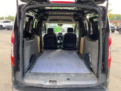 Used 2022 Ford Transit Connect XL image 5