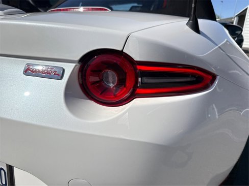 Used 2024 MAZDA MX-5 Miata Grand Touring image 17