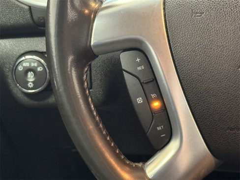 Used 2017 Chevrolet Traverse LT image 36