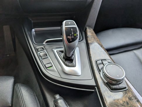 Used 2016 BMW 328i xDrive Wagon image 19