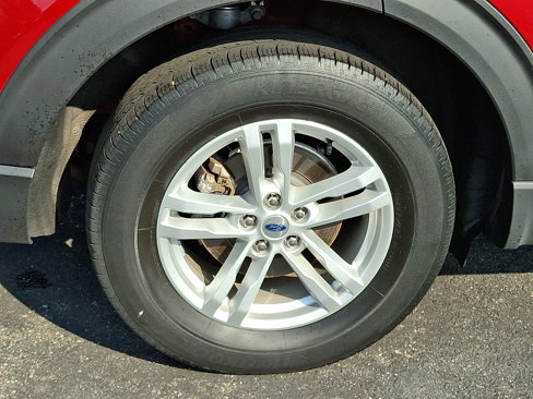 Certified 2022 Ford Explorer XLT image 8
