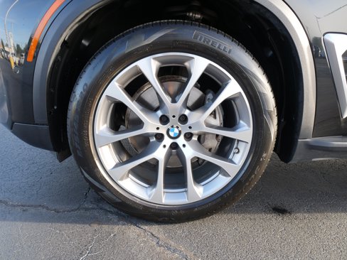 Used 2024 BMW X5 sDrive40i image 13