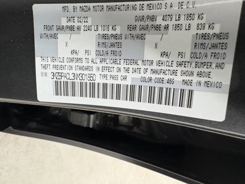 Used 2022 MAZDA MAZDA3 s image 32