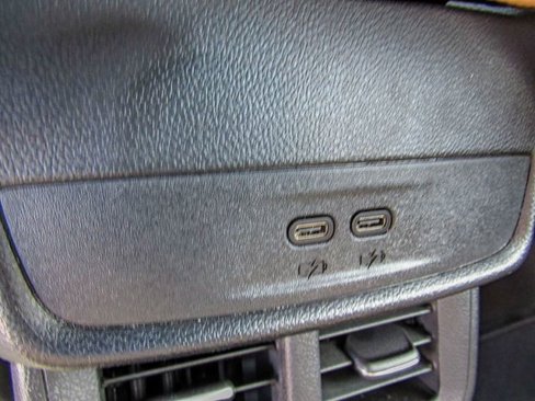New 2025 Chevrolet Equinox ACTIV image 16