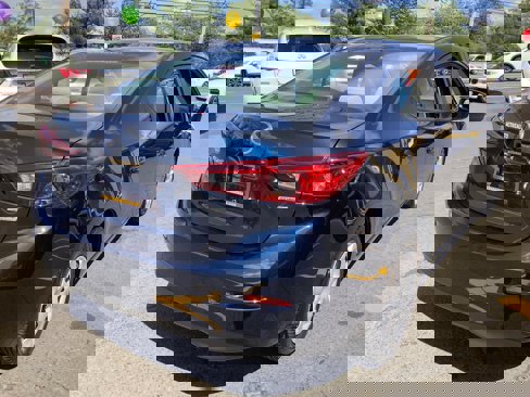 Used 2016 MAZDA MAZDA3 i Sport image 7