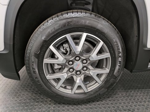 Used 2022 GMC Acadia SLE w/ Driver Convenience Package image 7