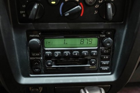 Used 2002 Toyota 4Runner SR5 image 27