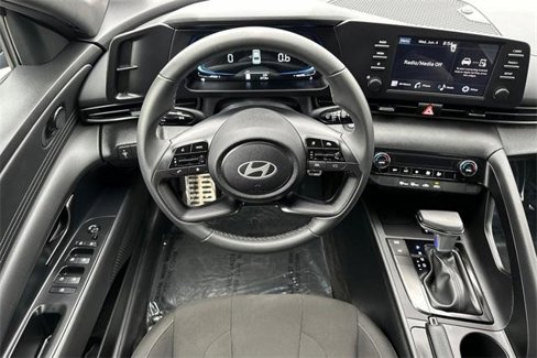 Used 2025 Hyundai Elantra Sport w/ Cargo Package image 15