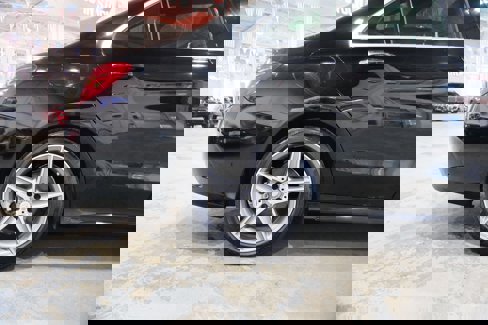 Used 2016 Mercedes-Benz C 300 4MATIC Sedan image 11