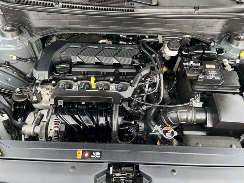 Used 2023 Hyundai Venue SEL image 27