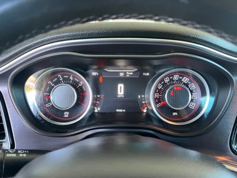 Used 2015 Dodge Challenger R/T w/ Quick Order Package 22B R/T image 10