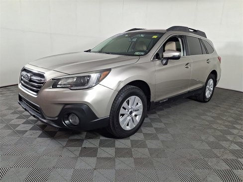 Used 2019 Subaru Outback 2.5i Premium image 6