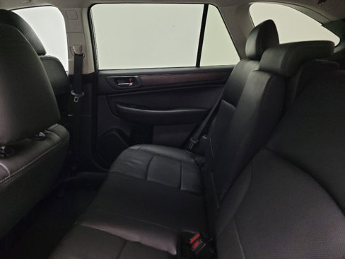 Used 2015 Subaru Outback 3.6R Limited image 18