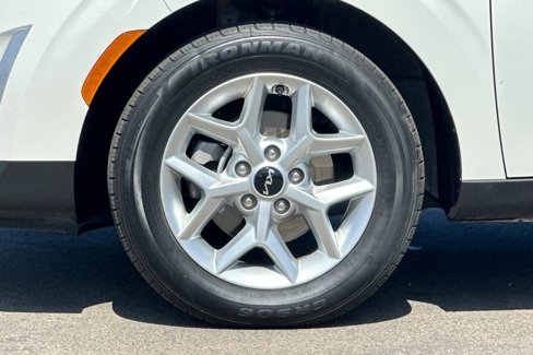 Used 2023 Kia Soul LX w/ LX Technology Package image 33