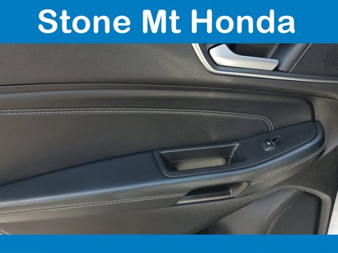 Used 2022 Ford Edge Titanium image 14