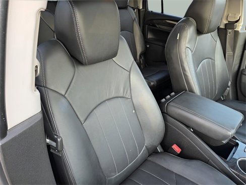 Used 2017 Buick Enclave Leather image 44