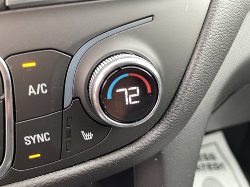 Used 2022 Chevrolet Equinox LT image 19