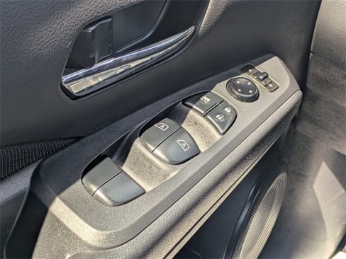 Used 2023 Nissan Kicks SV image 25