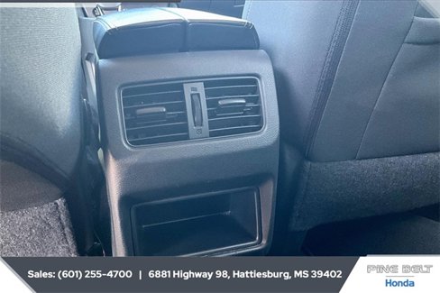 Used 2024 Nissan Rogue S image 24