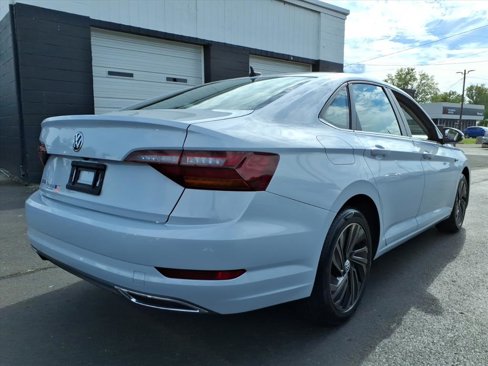 Used 2019 Volkswagen Jetta SEL Premium image 8