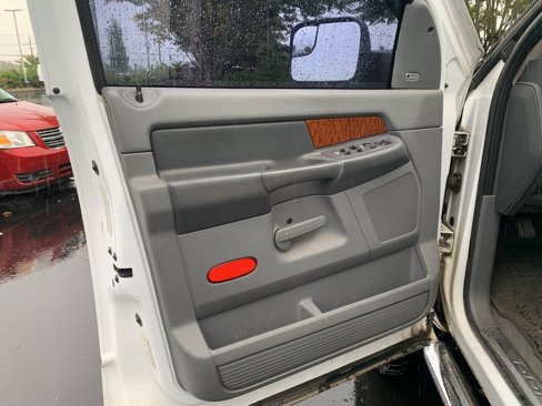 Used 2006 Dodge Ram 2500 Truck Laramie w/ Protection Group image 8