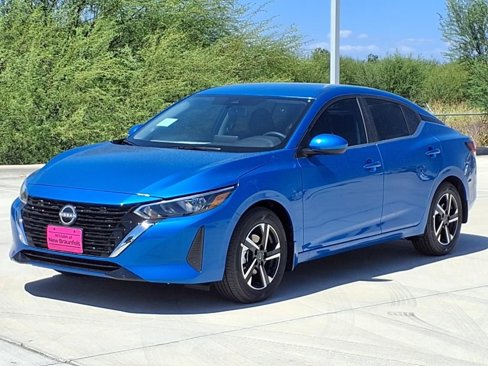 New 2025 Nissan Sentra SV image 2