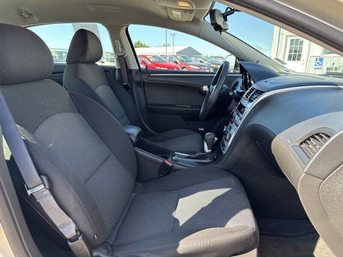 Used 2011 Chevrolet Malibu LT w/ Power Convenience Package image 19