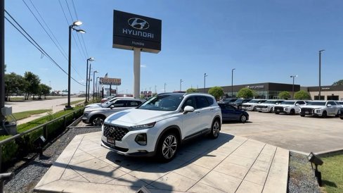 Used 2020 Hyundai Santa Fe Limited image 8