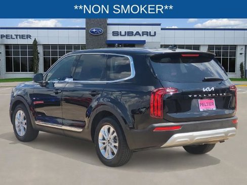 Used 2022 Kia Telluride LX image 4