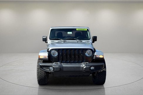 Used 2023 Jeep Gladiator Sport image 8