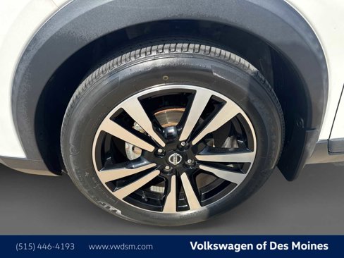 Used 2020 Nissan Kicks SR w/ SR Premium Package image 8