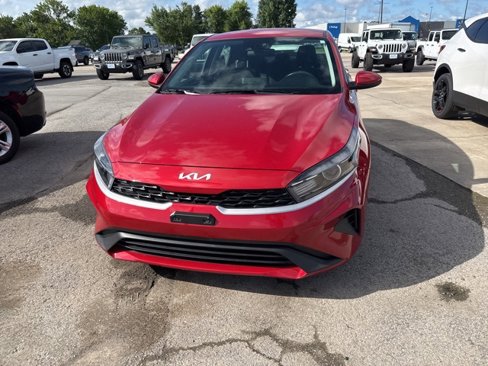 Used 2024 Kia Forte LXS image 3