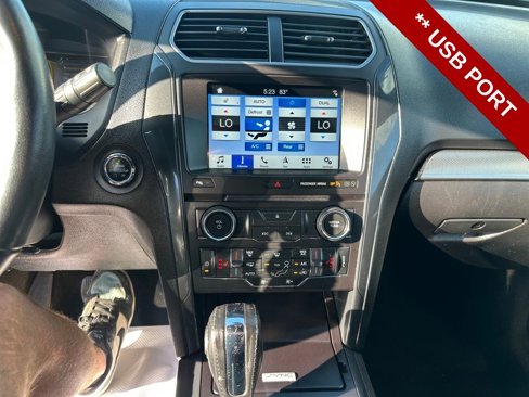 Used 2018 Ford Explorer XLT w/ Equipment Group 202A image 21