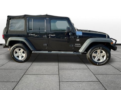Used 2017 Jeep Wrangler Unlimited Sport w/ Quick Order Package 23S image 6