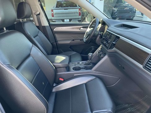 Used 2023 Volkswagen Atlas SE image 11