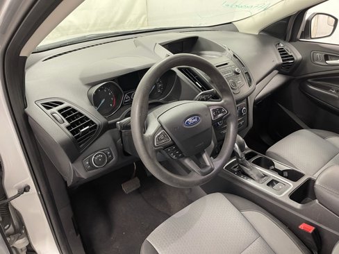 Used 2018 Ford Escape SE image 19