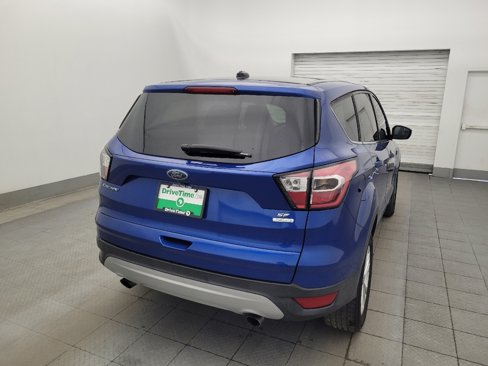Used 2017 Ford Escape SE image 7