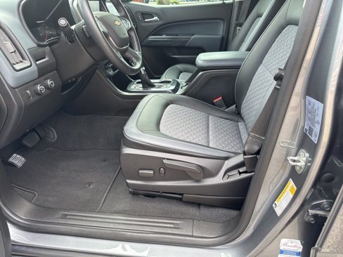 Used 2022 Chevrolet Colorado Z71 w/ Trail Boss Package image 12